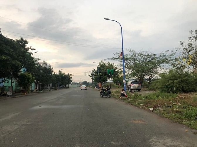 Hình ảnh Bán gấp lô đất full thổ cư q12 100m2 1tỷ60