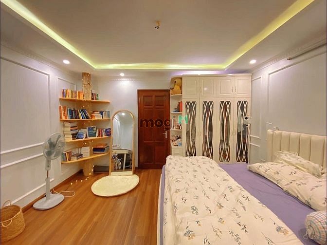 Hình ảnh *BÁN NHÀ-khu vực-lạc long quân