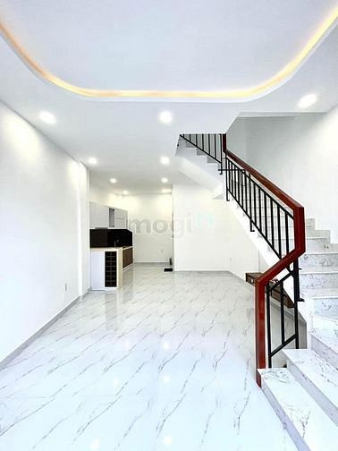 Hình ảnh Nhà mới đường Minh Phụng Q11 55m2 1tỷ63