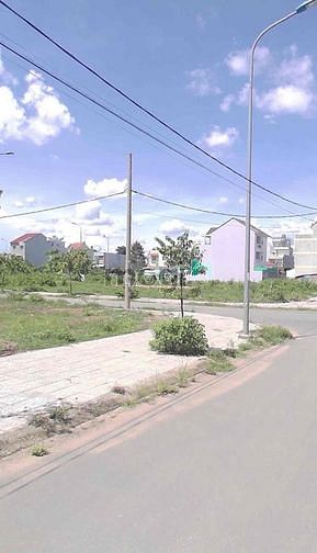 Hình ảnh Bán đất gần ngã 3 Cổng Xanh, 75m2, mặt tiền 5m chỉ 9xxTR