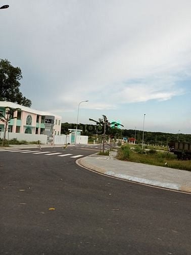 Hình ảnh Bán đất liền kề KCN Vsip 2 gần ngã 3 Cổng Xanh