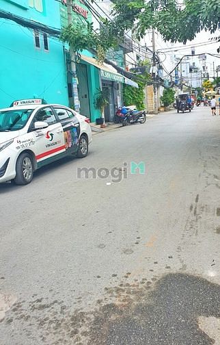 Hình ảnh Bán Nhà Bình Tân 65m2 Hẻm Xe Hơi Nhỉnh 5.x Tỷ