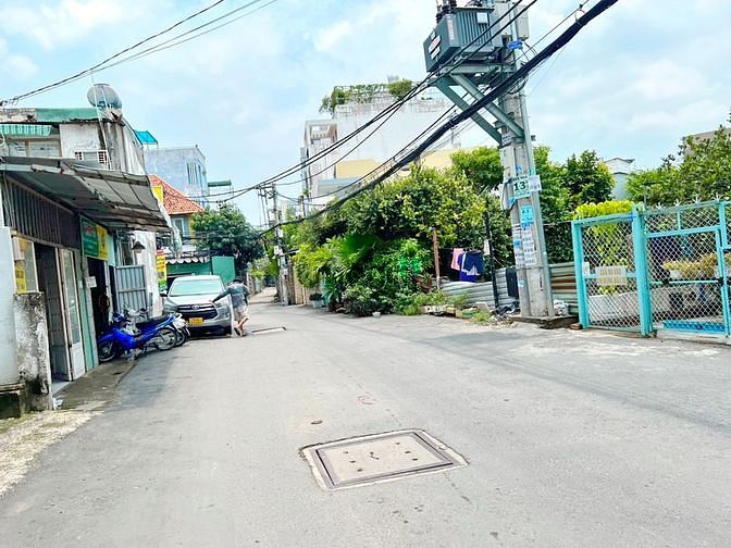 Hình ảnh Bán lô đất Mặt Tiền tiện xây mới KDC Kiều Đàm, Quận 7