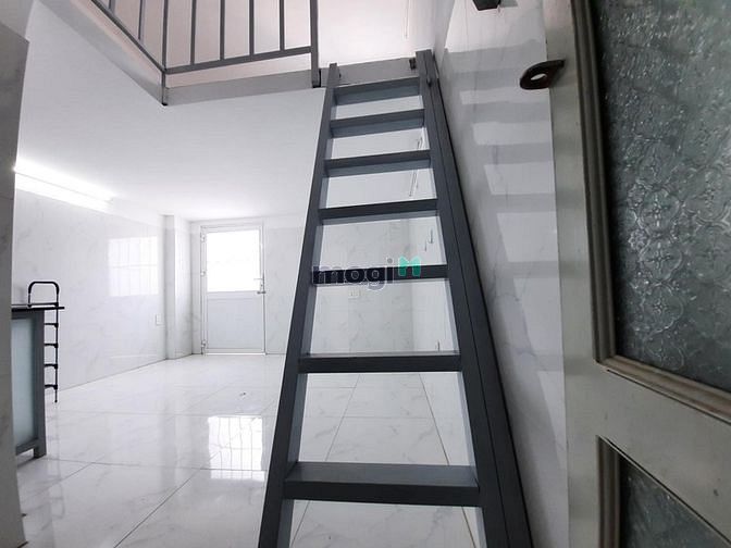 Hình ảnh Phòng lớn ở được 4-5 bạn, gần CĐ Vinatex
