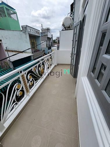 Hình ảnh Chiến lược bình tân ngang 5m hẻm 6m 2 tầng nhà mới.