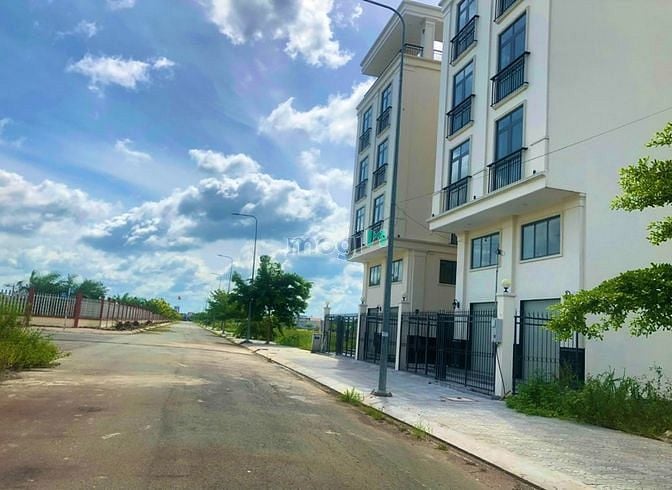 Hình ảnh Bán lô đất KDC sinh thái 80m (5x16) giá cực tốt, SỔ HỒNG RIÊNG