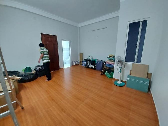 Hình ảnh Nhà Phan Văn Trị, ngay trường Văn Lang, hẻm xe hơi, 4x12m.