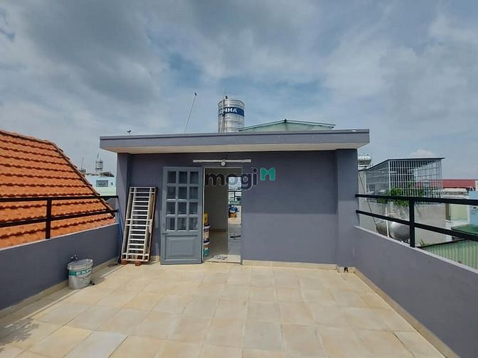 Hình ảnh Nhà Phan Văn Trị, ngay trường Văn Lang, hẻm xe hơi, 4x12m.