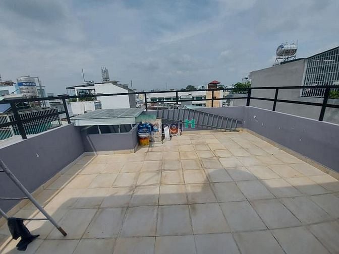 Hình ảnh Nhà Phan Văn Trị, ngay trường Văn Lang, hẻm xe hơi, 4x12m.