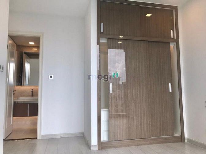 Hình ảnh Bán Căn Hộ Vinhomes Golden River Ba Son, Số 2 Tôn Đức Thắng, Quận 1