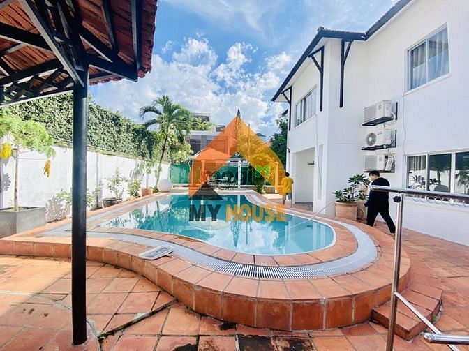 Hình ảnh Villa Trần Não 560m2 hồ bơi sân vườn 3000$