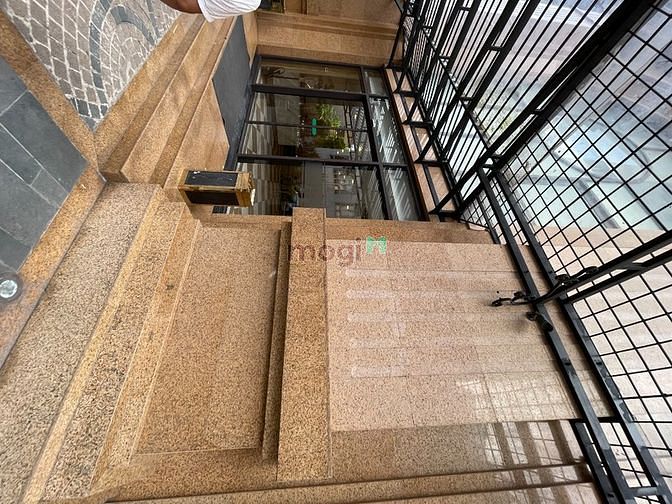 Hình ảnh Cho thuê chung cư cao cấp sẵn nội thất siêu cao cấp (03 phòng ngủ).