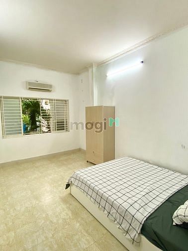 Hình ảnh Phòng sẵn nội thất, thoáng mát. Ngay VINCOM Phan Văn Trị