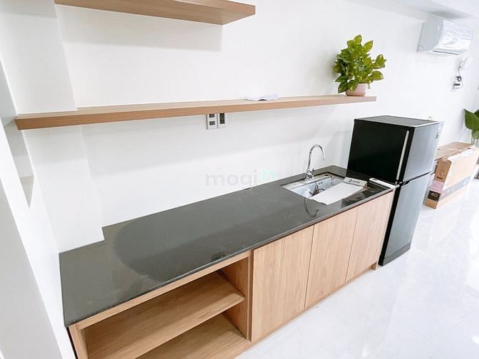 Hình ảnh Cho thue CHDV full nội thất ban công KV bình thạnh 35m2