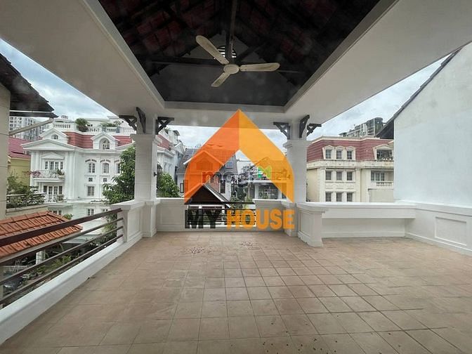 Hình ảnh Villa Thảo Điền 230m2 style Pháp chốt 2000$