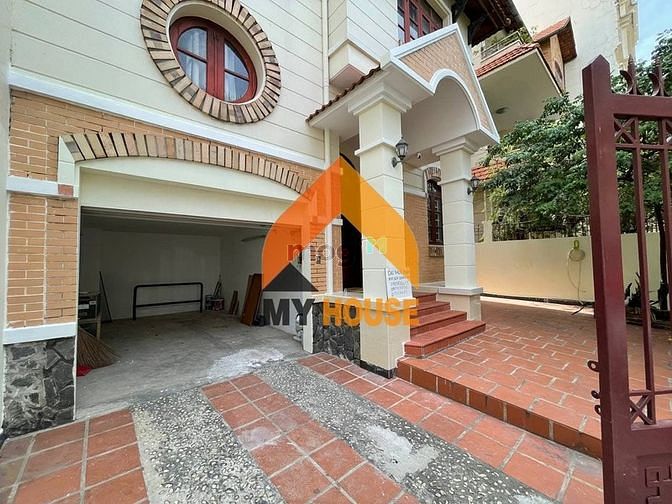 Hình ảnh Villa Thảo Điền 230m2 style Pháp chốt 2000$