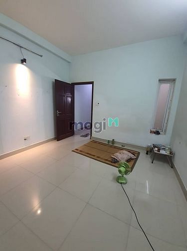 Hình ảnh Bán Gấp Nhà HXH Trần Hưng Đạo quận 5 SHR