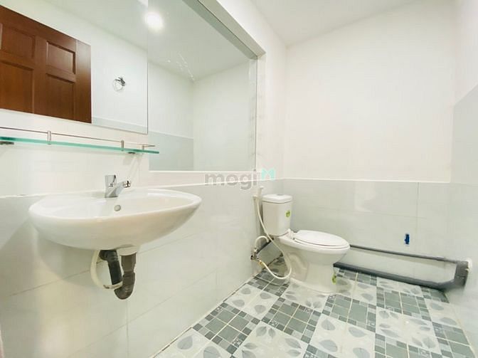 Hình ảnh Cho Thuê Căn Hộ Studio Full Nội Thất Ban Công , Bình Thạnh