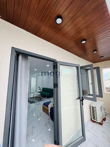 Hình ảnh Cho Thuê CHDV Full Nội Thất Cạnh Sân Bay