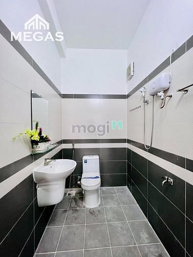 Hình ảnh Chung cư 2 phòng ngủ đầy đủ nội thất ngay Etown Cộng Hòa