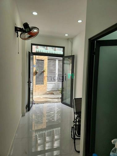 Hình ảnh Bán nhà số 67/ Hoàng Hoa Thám, P6, Bình Thạnh