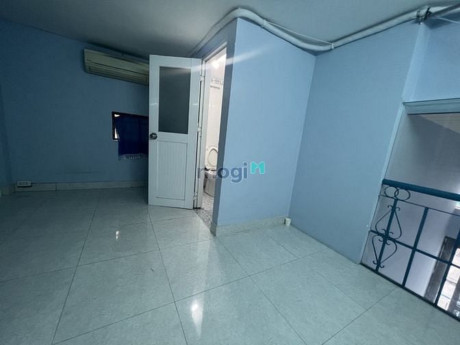 Hình ảnh Mặt tiền 4m oto ra cách mạng tháng 8. Phường 15 quận10 chỉ hơn 4 tỷ