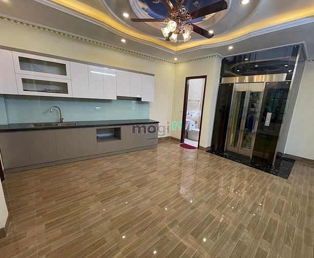 Hình ảnh Phân lô Quân đội Trần Tử Bình, Cầu Giấy - 63m2 - Thang máy - 17.5 tỷ