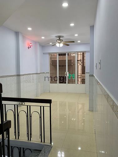 Hình ảnh Bán nhà HXH Bà Hạt Phường 14 Q.10.