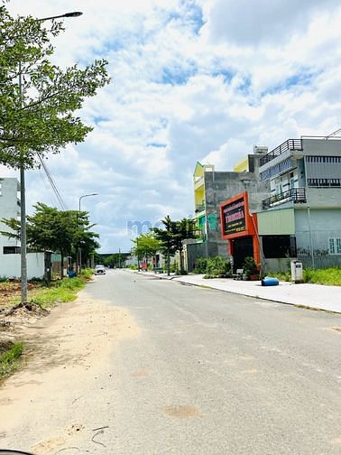 Hình ảnh Cần Bán Lô 85m Đất Thổ Full-Gần Chợ-Bệnh Viện-Sổ Riêng-Xây Cất Tự Do