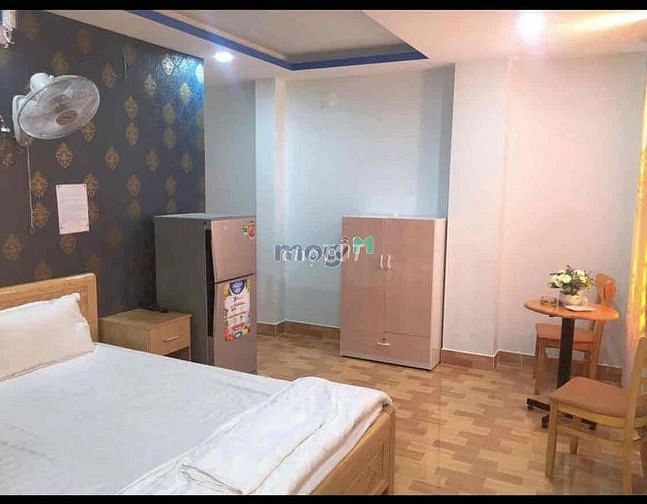 Hình ảnh cho thuê CHDV sang trọng sạch sẽ, nội thất full, Khu tên Lửa