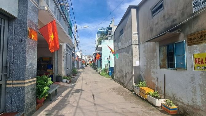 Hình ảnh Đất gần Metro Hiệp Phú, 4.3x15.7, hẻm 4m, Thới An Quận 12 chỉ 3ty15