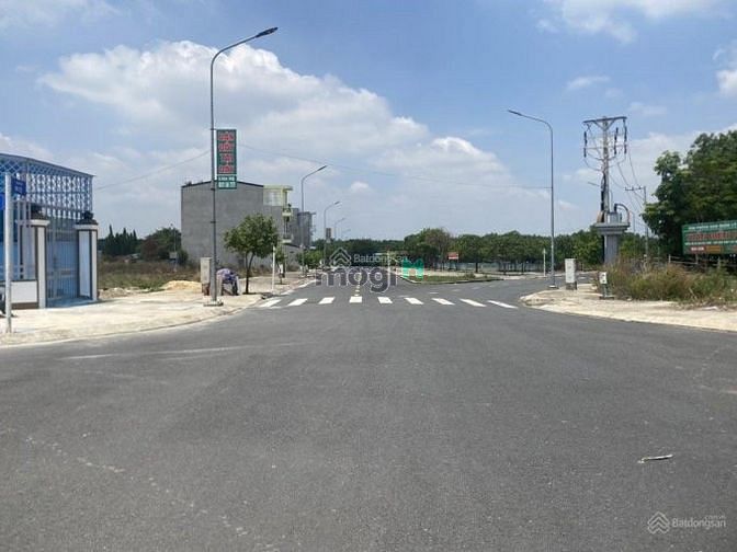 Hình ảnh Bán gấp lô đất 100m2/2tỷ35, đường Trần Văn Giàu, Bình Chánh, sổ hồng.