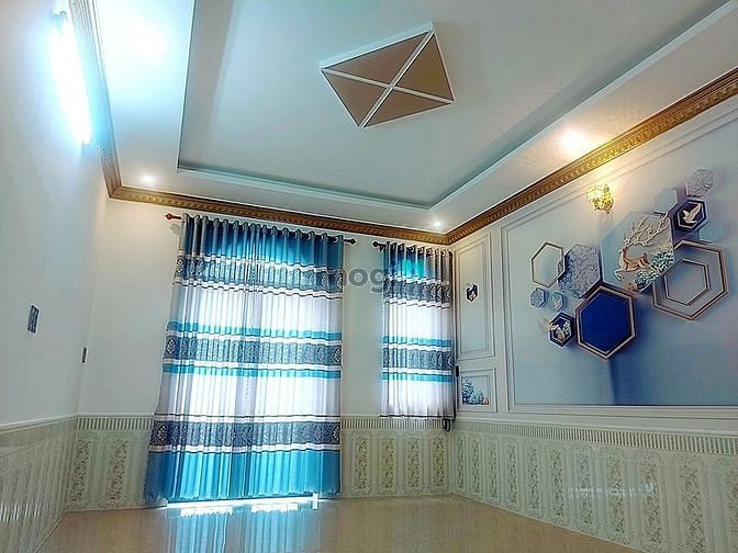 Hình ảnh Bán Gấp nhà Lê Thúc Hoạch 65m2, HẺM 5m, 4 tầng, mới 5 tỷ