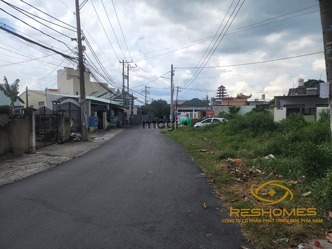 Hình ảnh Bán đất mặt tiền đường lương văn nho, khu cư xá phúc hải, tân phong
