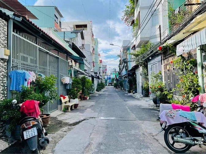 Hình ảnh Bán nhà phan thị hành, hxh, 110m2 giá 6 tỷ