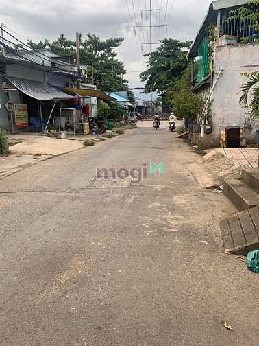 Hình ảnh Bán Nhà đường Lê Đình Cẩn, Bình Tân 24m2 giá 2.4 tỷ