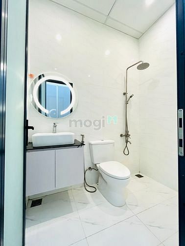 Hình ảnh Mb6623 nạp rút nhanh chóng full nội thất có bancong ngay LOTTE quận 7