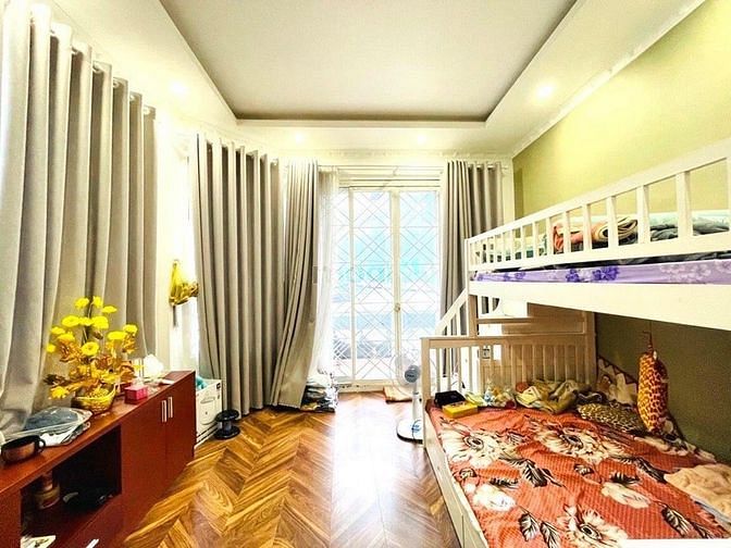 Hình ảnh CĂN GÓC! Nguyễn Thị Thập. P.Tân Hưng.Q7. 5pn. 125m