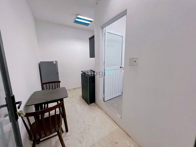 Hình ảnh CHDV 1PN Máy Giặt Riêng Khu Vực Lý Văn Phức Quận 1