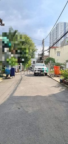 Hình ảnh Bán dãy trọ 10 căn thu nhập 20tr/tháng diện tích lớn 400m2.