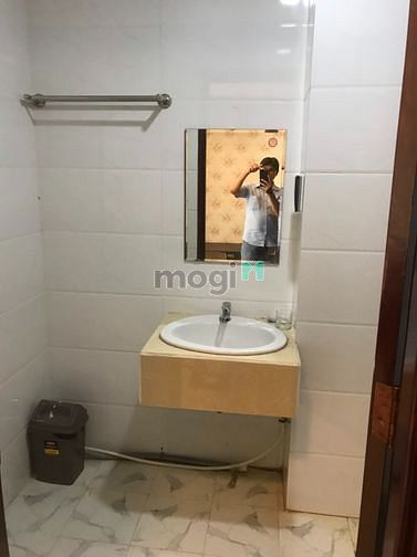 Hình ảnh CHDV Studio - Cửa Sổ Lớn - Nguyễn Công Trứ - Q.1