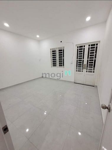 Hình ảnh 4 TỶ 5 – 75m2 (Nở hậu) – Nhà Cách Mạng Tháng 8 – Tân Bình – Siêu Hiếm