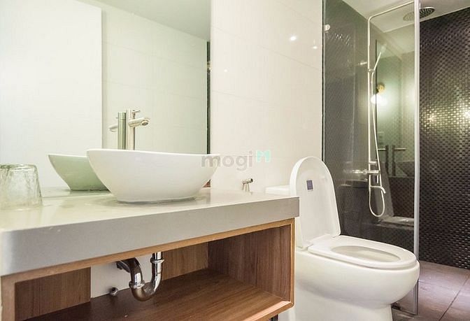 Hình ảnh CHDV full nt ngay nhà thờ Tân Định giá tốt