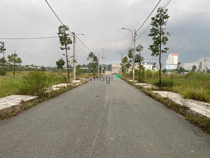 Hình ảnh Cần ra gấp 12 lô đất gần chợ Bình Chánh từ CĐT đường nội bô số 18