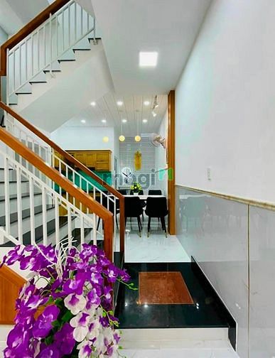 Hình ảnh Chính Chủ: Hồ Hảo Hớn P.Cô Giang Q1 ( 42m2 ) SHR
