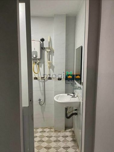 Hình ảnh Nhà Nguyên Căn tại trung tâm Tân Bình
