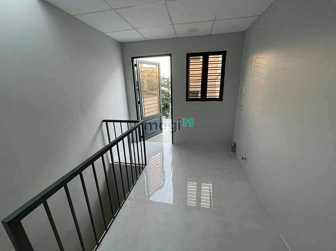 Hình ảnh Nhà đẹp mới xây có thể ở liền hoặc cho thuê