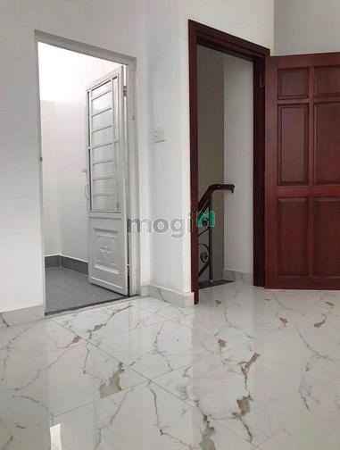 Hình ảnh Nhà Giá Rẻ: Hoàng Hoa Thám P12 Q.Tân Bình(Dt:45m2)