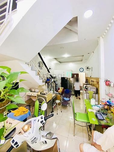 Hình ảnh Bán nhà HXH Cách Mạng Tháng 8, P5, Tân Bình, 52m2, 4 Tầng, chỉ 11 tỷ