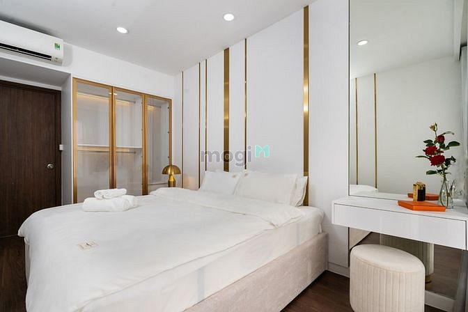Hình ảnh Bán Trang Chủ MB66.COM / Đăng Ký Tặng 66K 2pn siêu sang chảnh Saigon Royal Q4/10.8 tỷ
